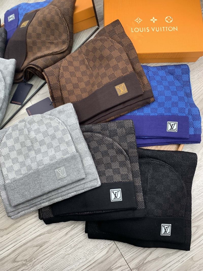 Louis Vuitton Caps Scarfs